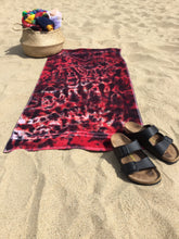 Cargar imagen en el visor de la galería, Red Towell, Tie dye Towell, Beach Towell, Tie dye beach towell, soft towell, Colorful towell, Fun towells, Summer, Vacation, absorbent towel
